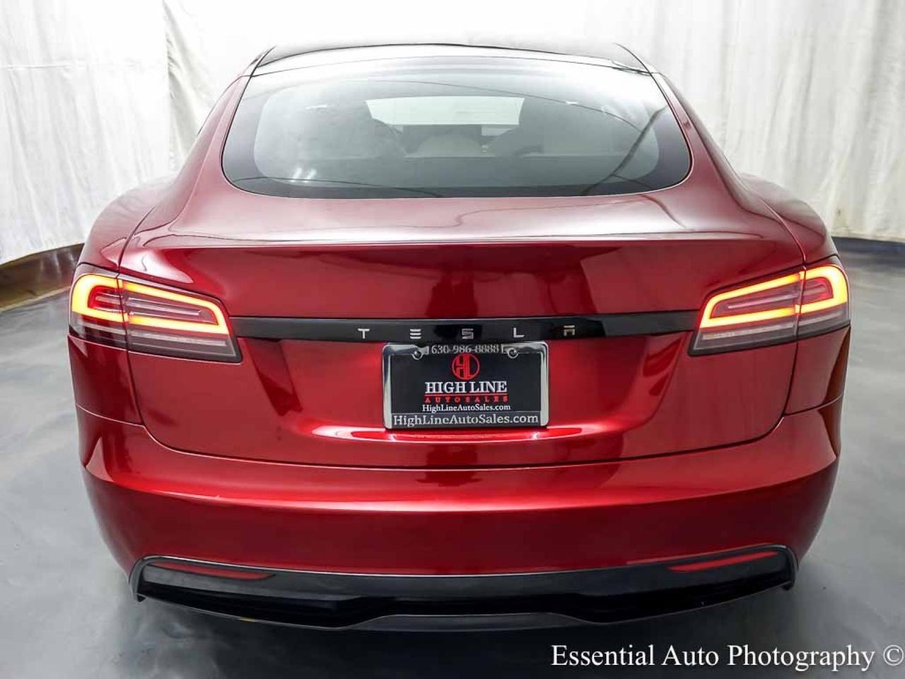 2023 Tesla Model S HW4