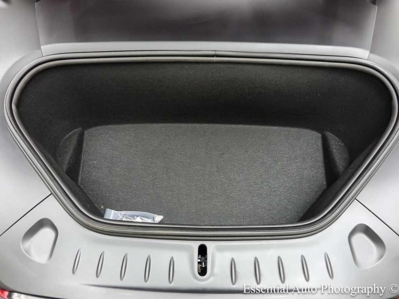 2023 Tesla Model S HW4 Willowbrook IL