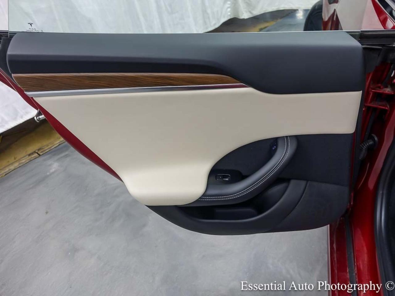 2023 Tesla Model S HW4 Willowbrook IL