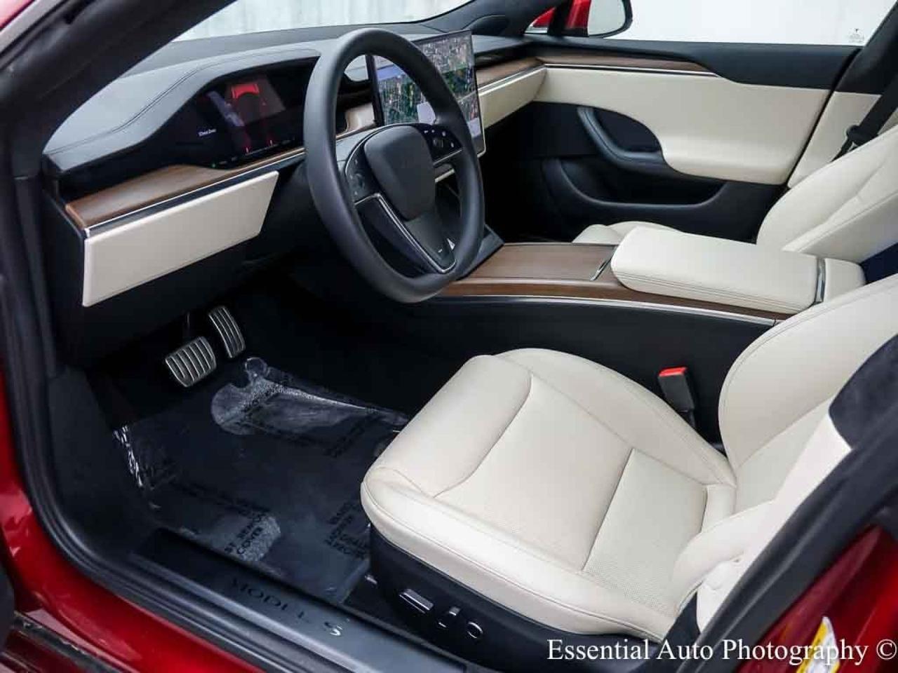 2023 Tesla Model S HW4 Willowbrook IL