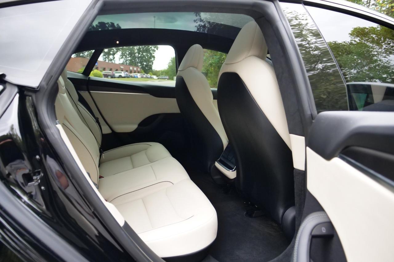 2023 Tesla Model S Plaid / AWD / FSD PKG / Heated & Cooled Seats! Lincolnton NC