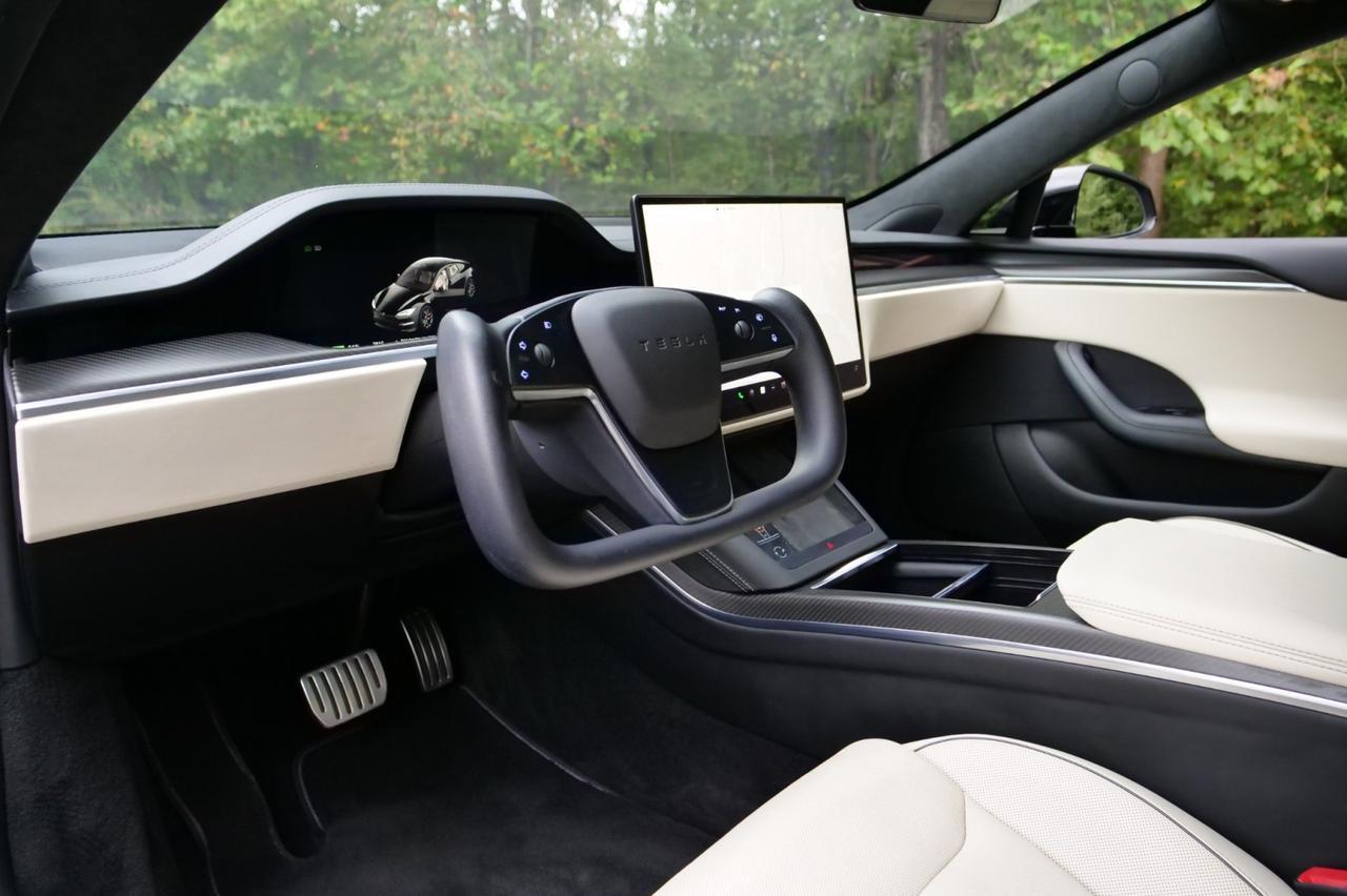 2023 Tesla Model S Plaid / AWD / FSD PKG / Heated & Cooled Seats! Lincolnton NC
