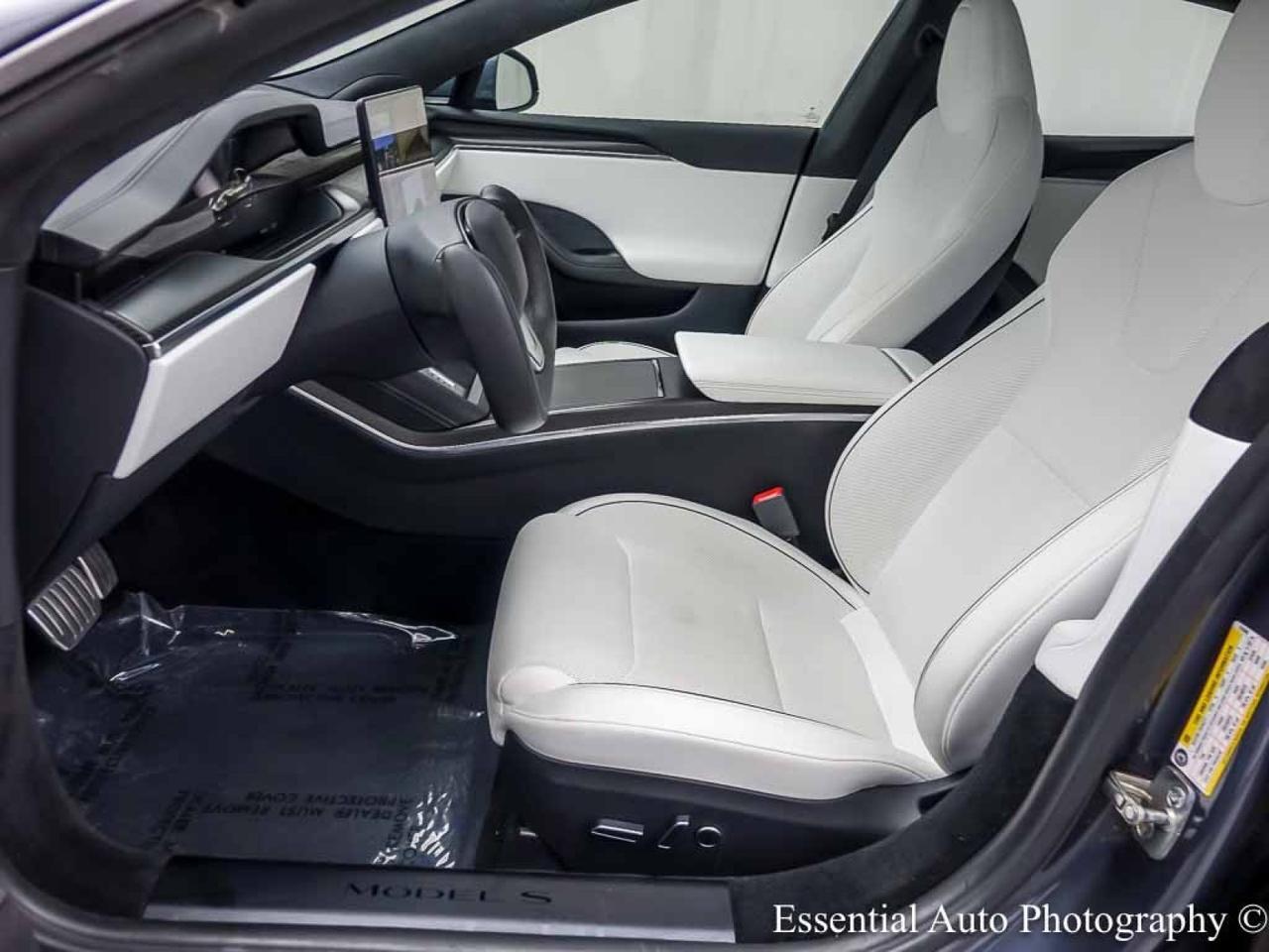 2023 Tesla Model S Plaid HW4 Willowbrook IL
