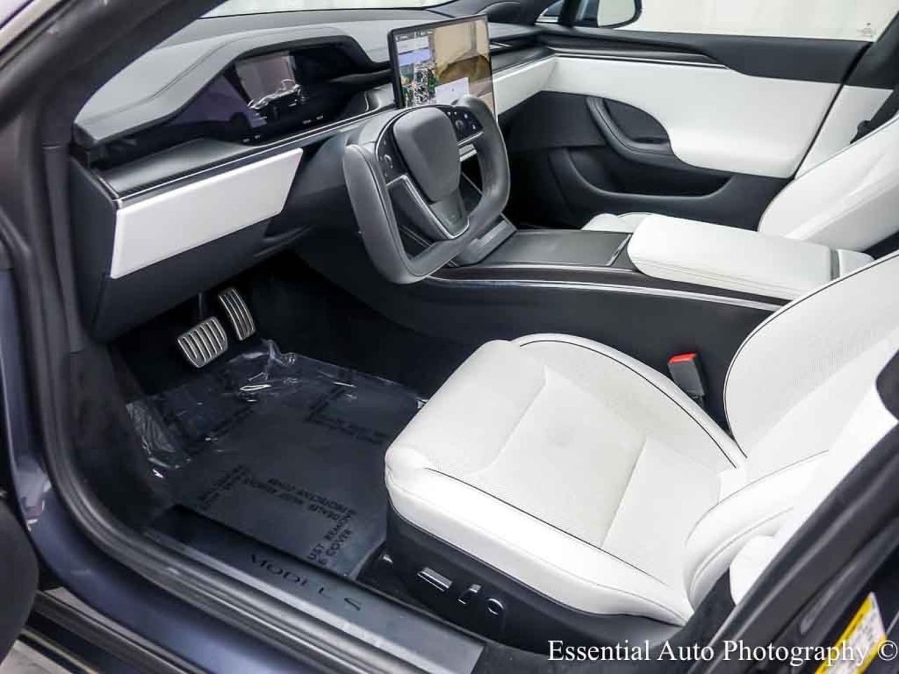 2023 Tesla Model S Plaid HW4 Willowbrook IL