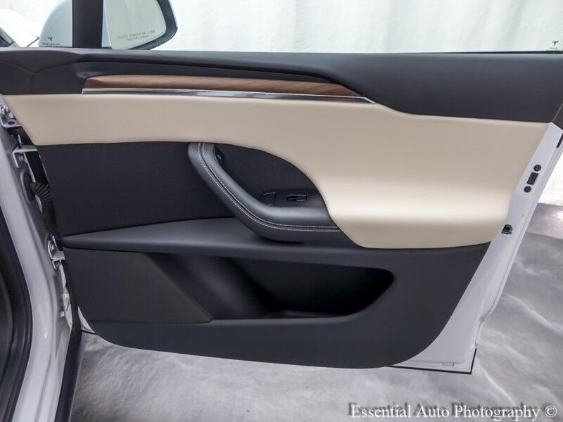 2023 Tesla Model X Willowbrook IL