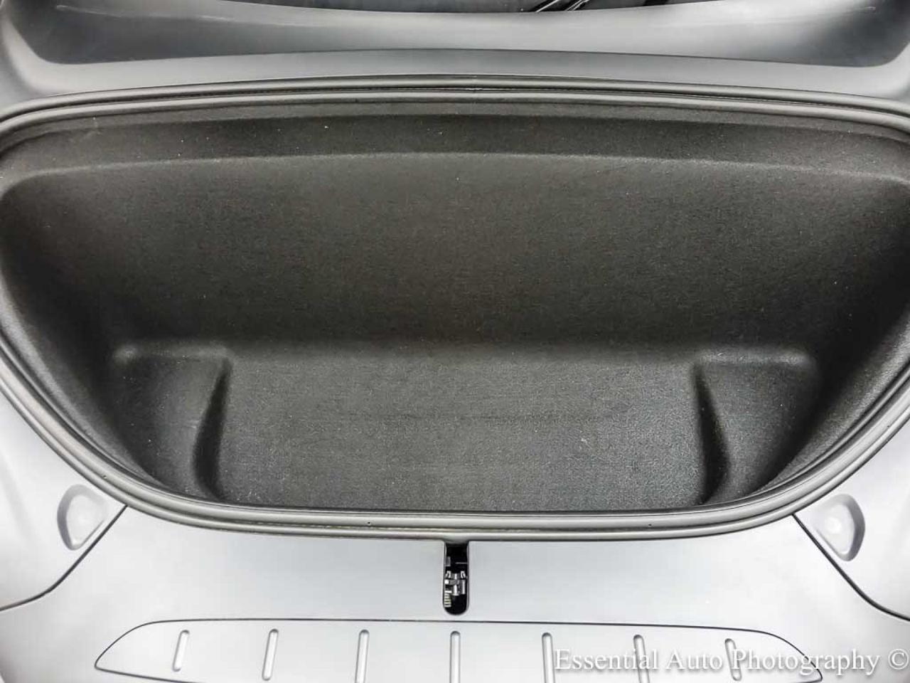 2023 Tesla Model X 6 SEATER Willowbrook IL