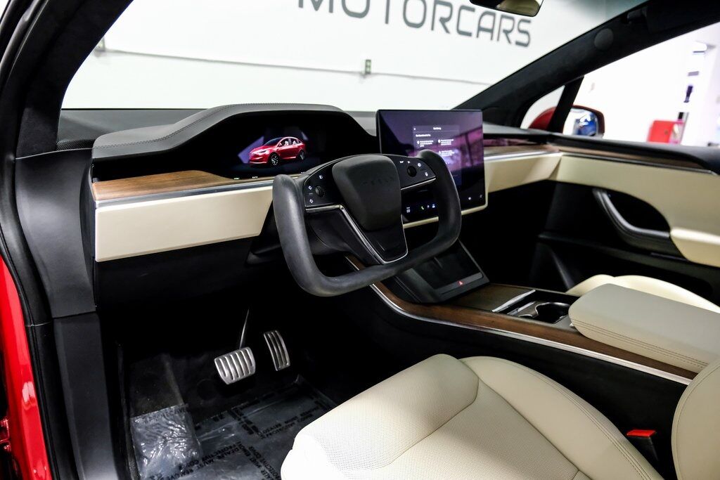 2023 Tesla Model X Base