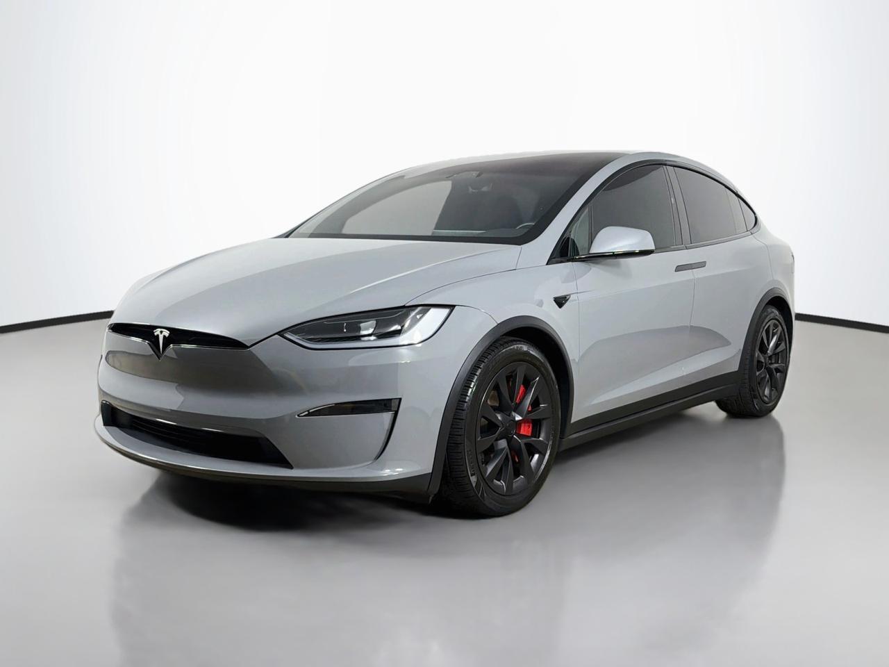 2023 Tesla Model X HW4