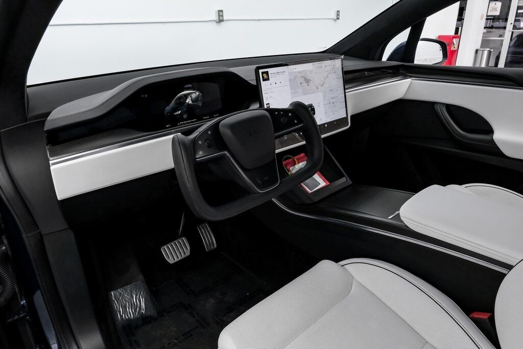 2023 Tesla Model X Plaid