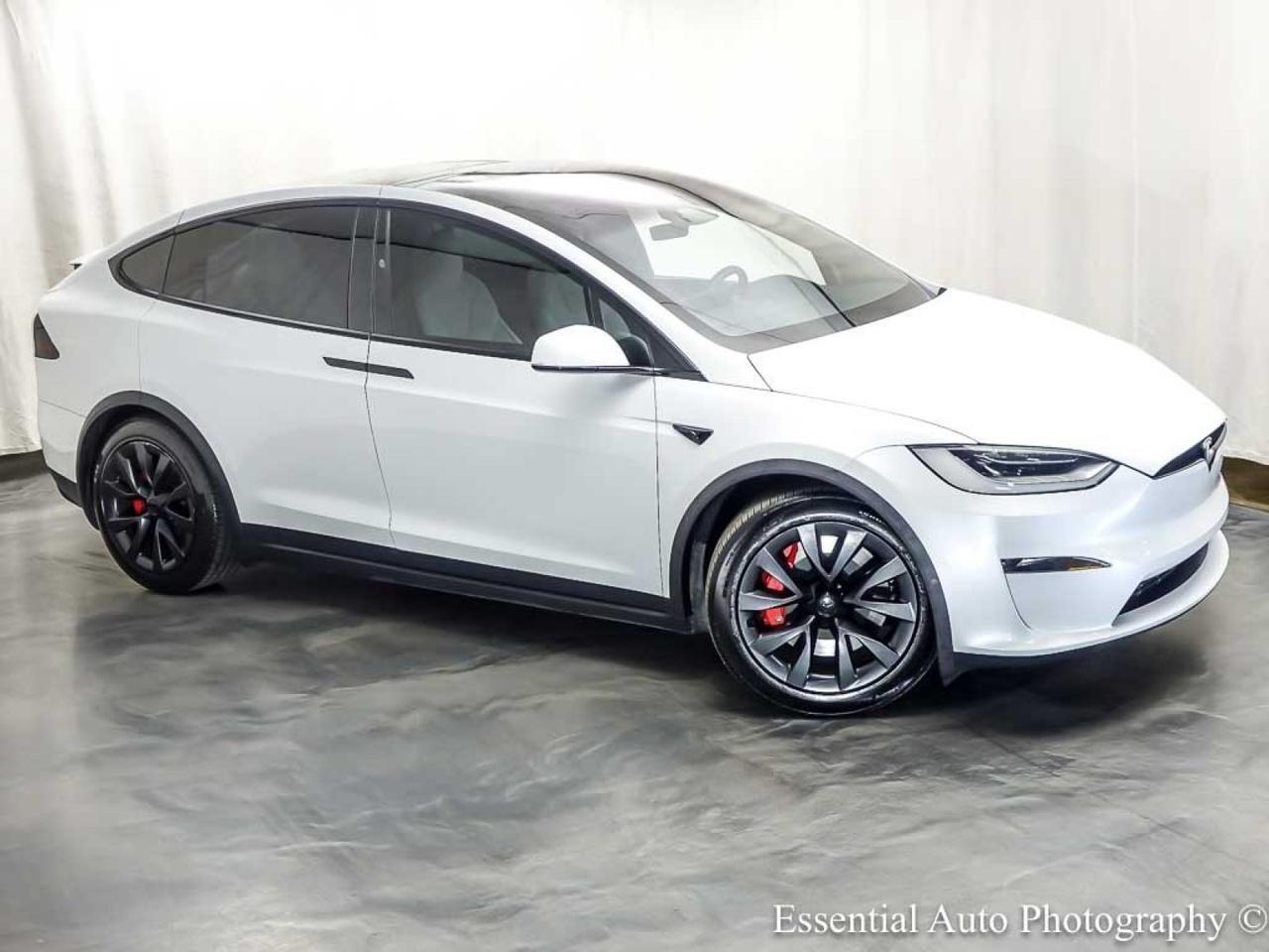 2023 Tesla Model X Plaid HW4 Willowbrook IL