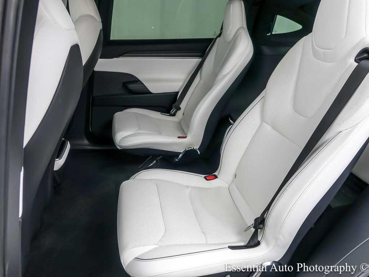2023 Tesla Model X Plaid HW4 Willowbrook IL
