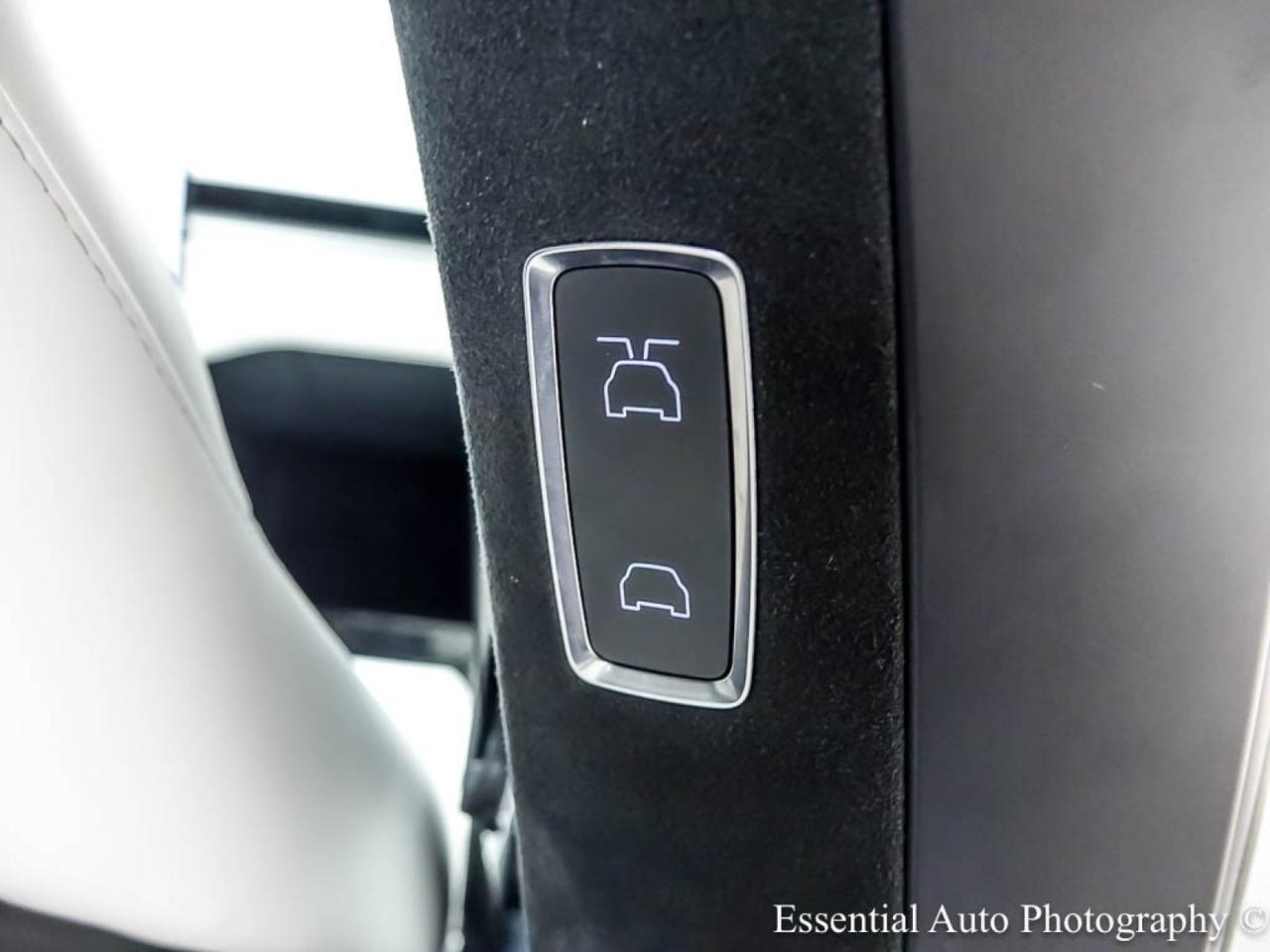 2023 Tesla Model X Plaid HW4 Willowbrook IL