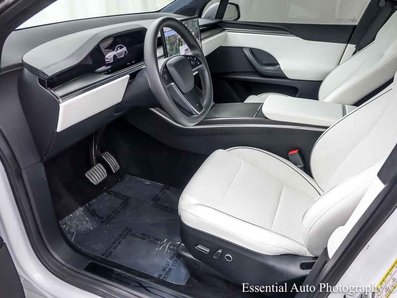 2023 Tesla Model X Plaid HW4 Willowbrook IL