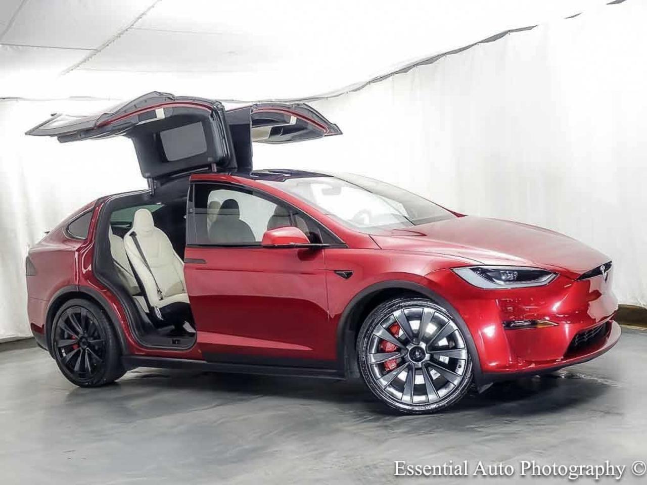 2023 Tesla Model X Plaid HW4 Willowbrook IL