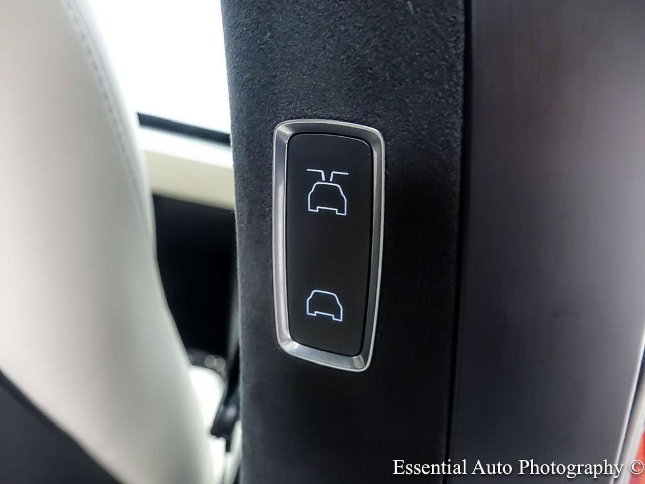 2023 Tesla Model X Plaid HW4 Willowbrook IL