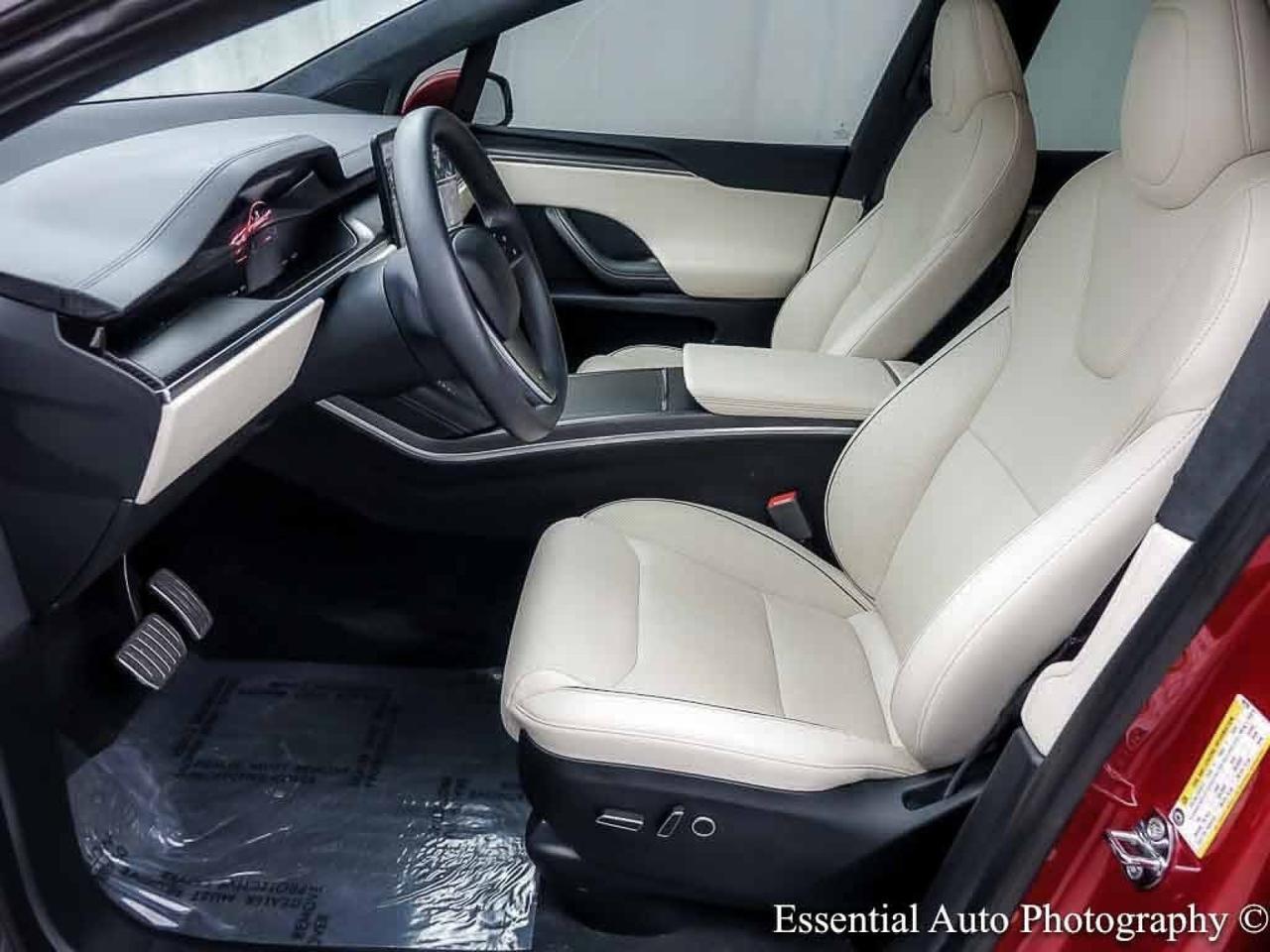 2023 Tesla Model X Plaid HW4 Willowbrook IL