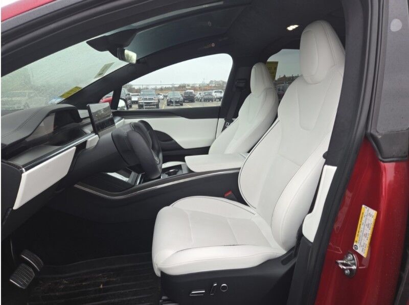 2023 Tesla Model X Plaid HW4