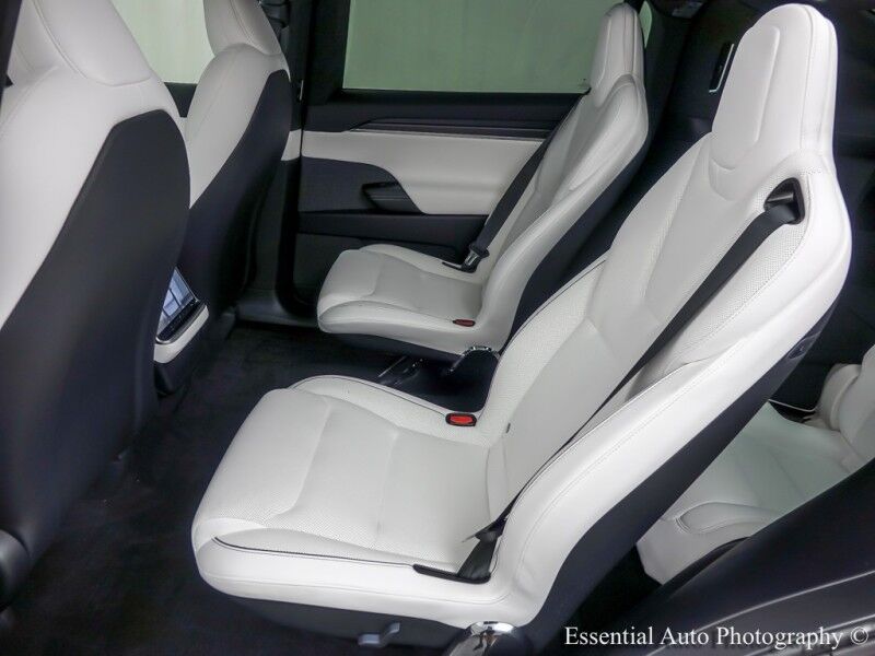 2023 Tesla Model X Plaid HW4 Willowbrook IL