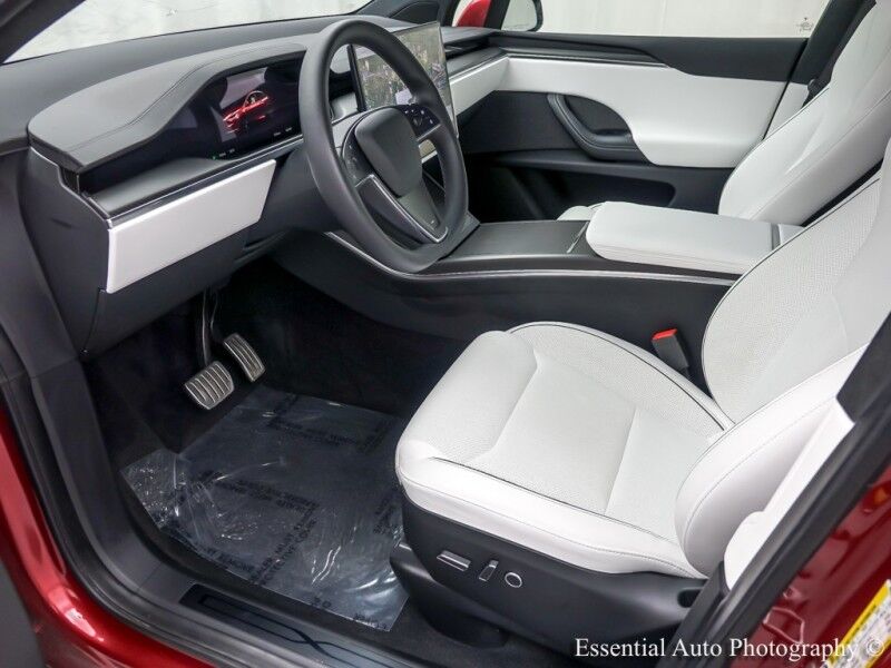 2023 Tesla Model X Plaid HW4 Willowbrook IL