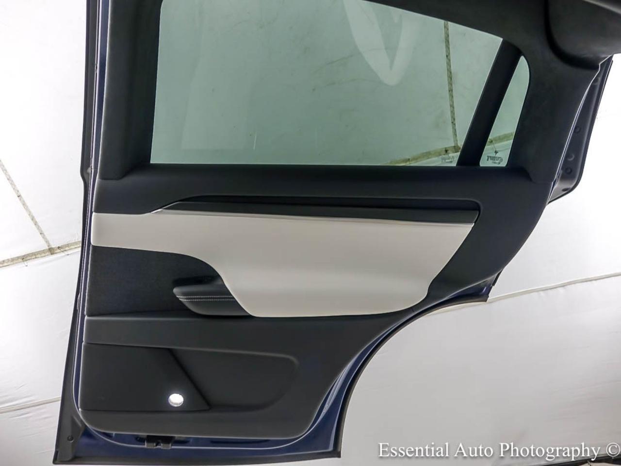 2023 Tesla Model X Plaid HW4 Willowbrook IL