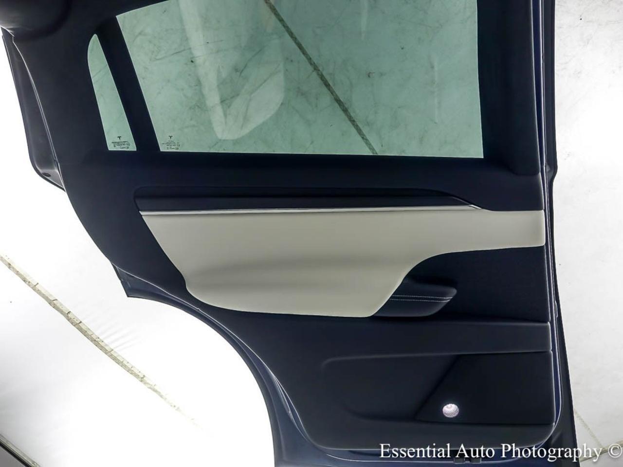 2023 Tesla Model X Plaid HW4 Willowbrook IL