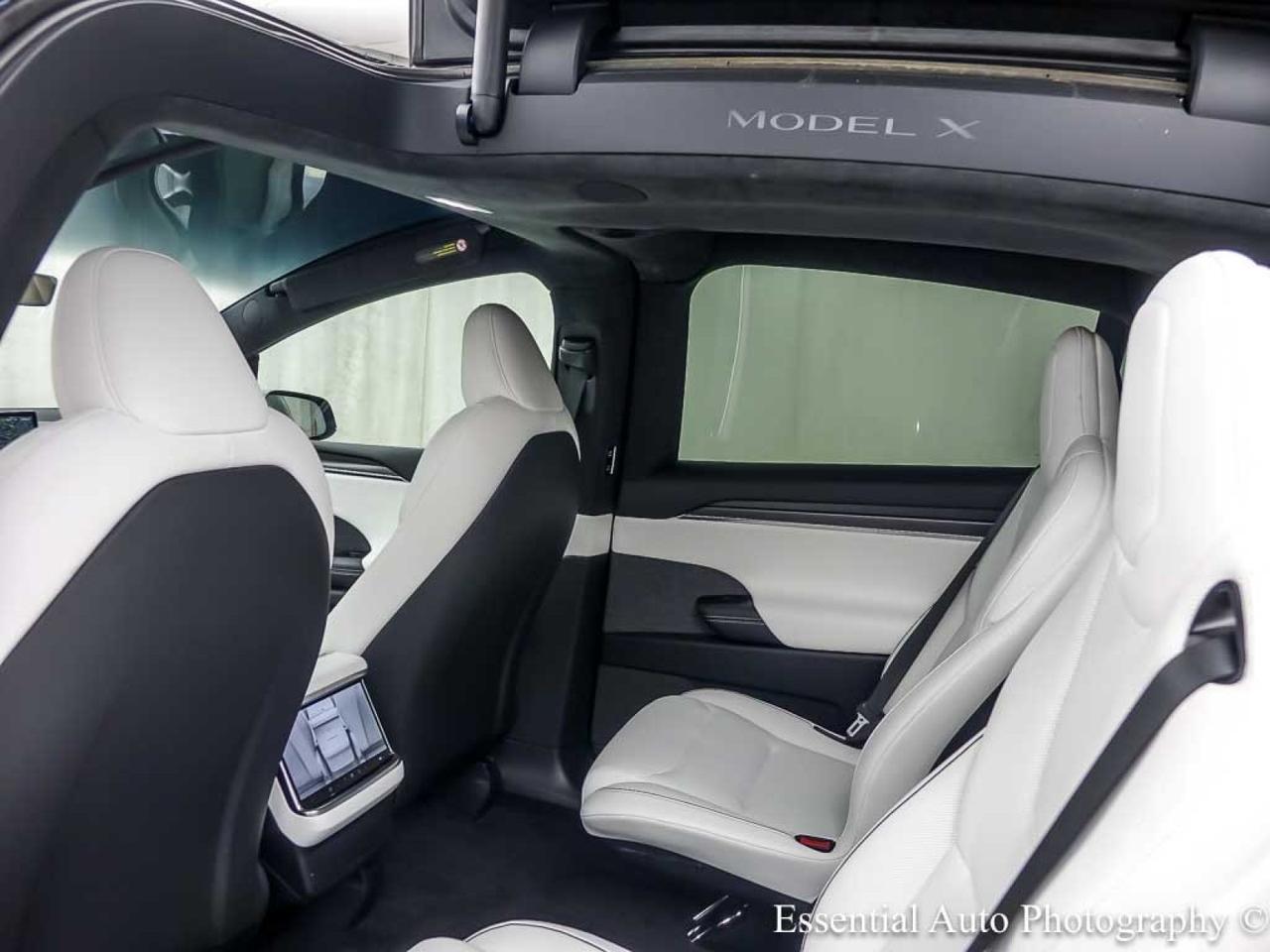 2023 Tesla Model X Plaid HW4 Willowbrook IL