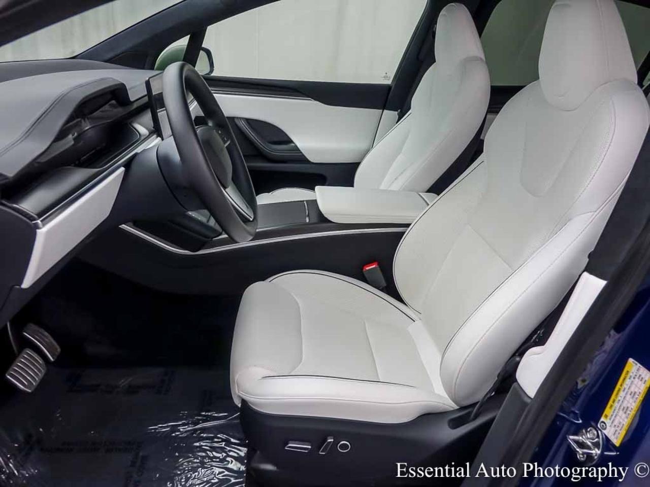 2023 Tesla Model X Plaid HW4 Willowbrook IL