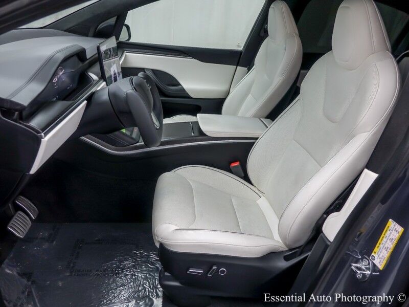 2023 Tesla Model X Plaid HW4 Willowbrook IL
