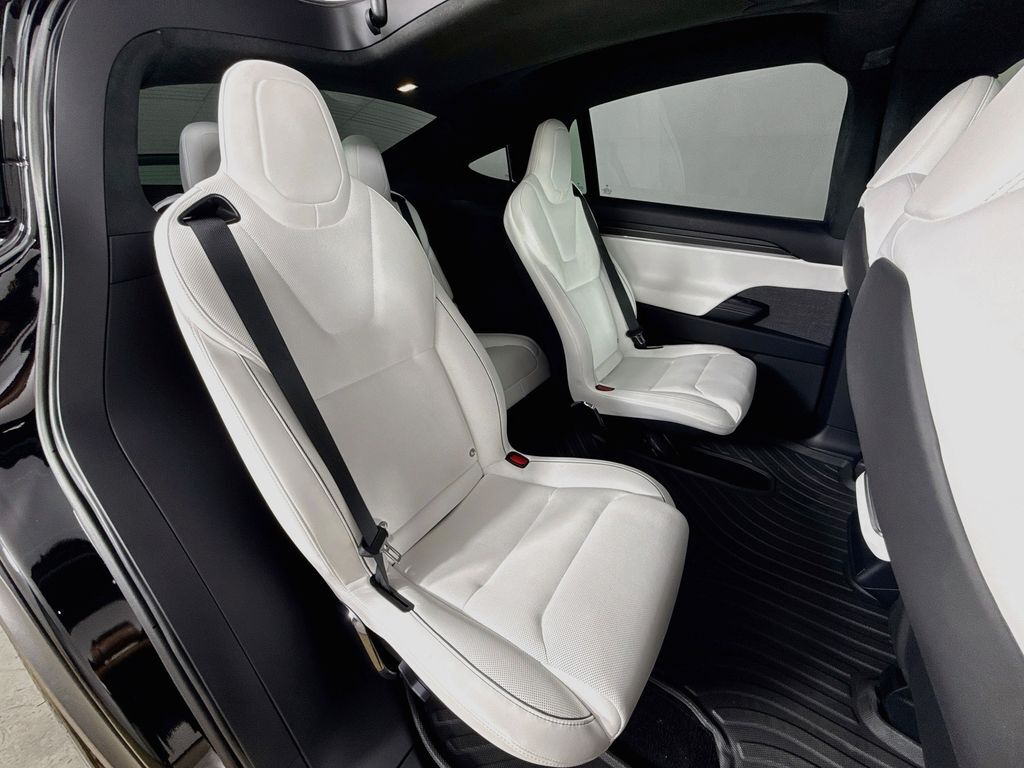 2023 Tesla Model X Plaid HW4 Willowbrook IL