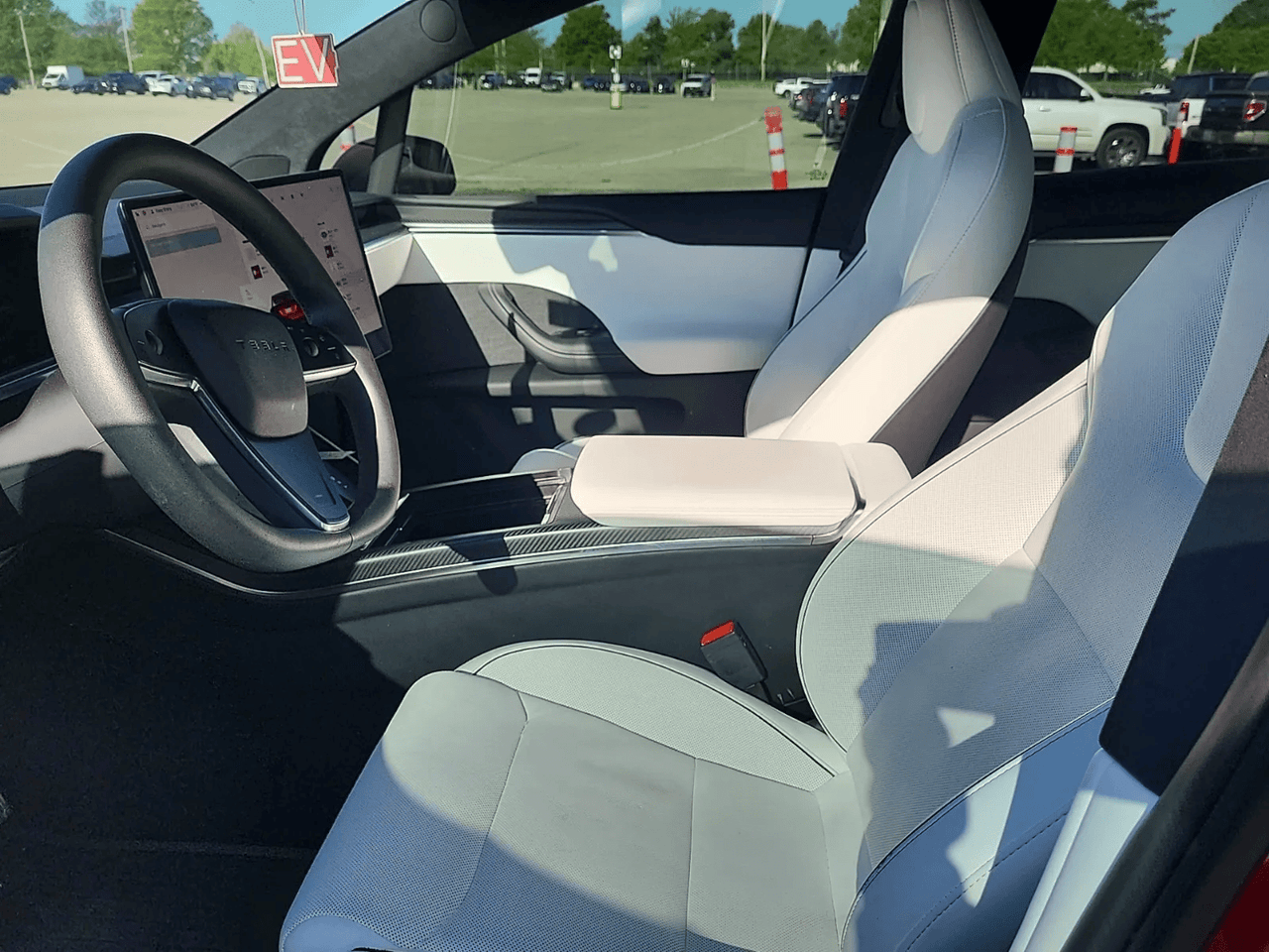 2023 Tesla Model X Plaid