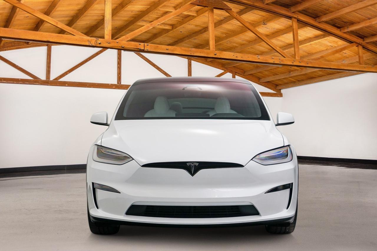 2023 Tesla Model X Plaid Newport Beach CA
