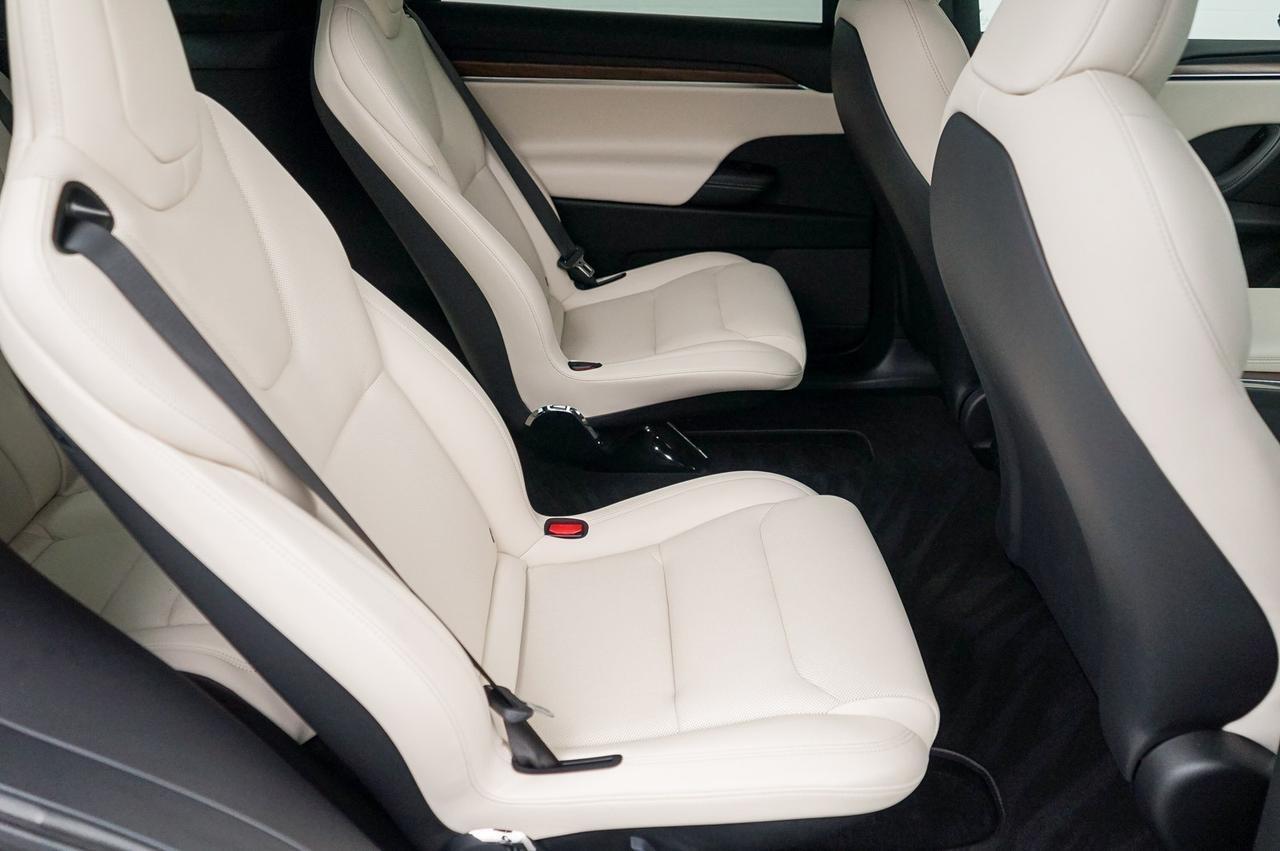 2023 Tesla Model X Standard Range Newport Beach CA