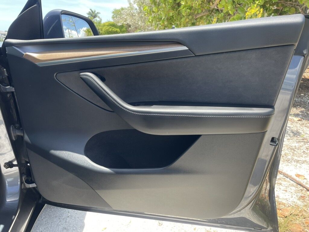 2023 Tesla Model Y Sarasota FL