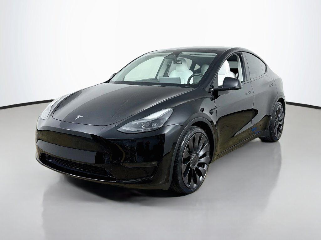 2023 Tesla Model Y HW4 Performance