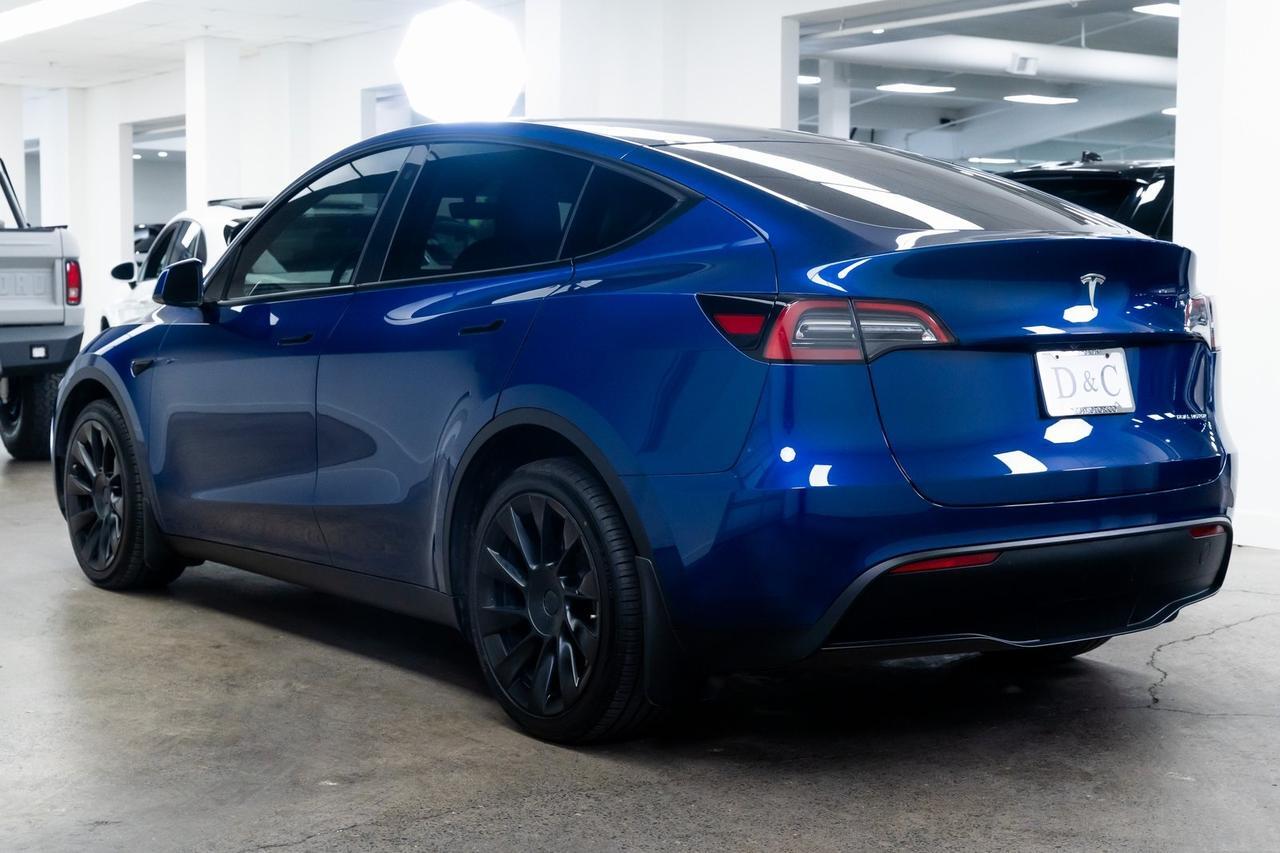 2023 Tesla Model Y Long Range 1 Owner Heated Seats Premium Audio Portland OR