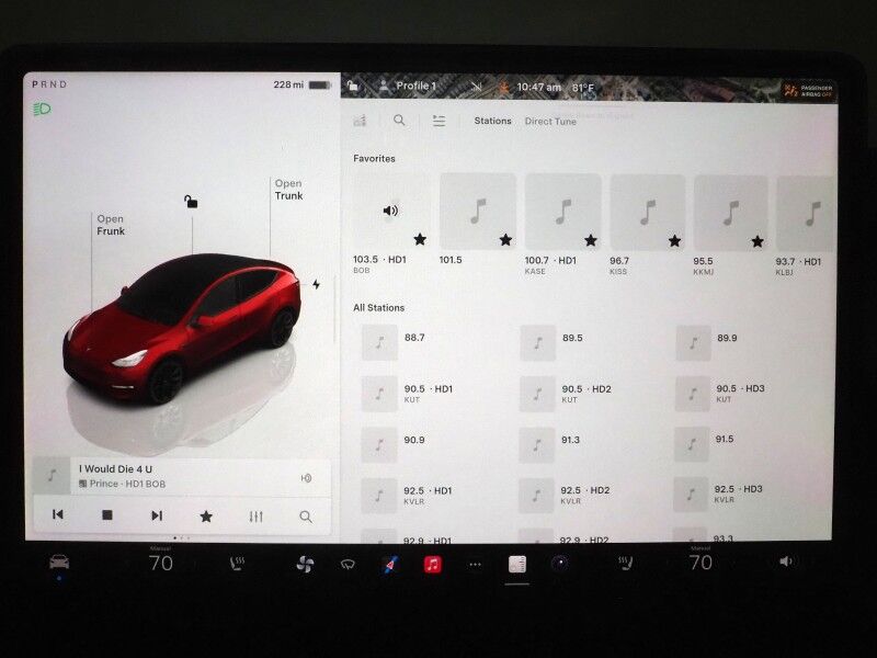2023 Tesla Model Y Long Range AWD *AUTOPILOT, NAVIGATION, SAFETY ALERTS, ADAPTIVE CRUISE, SURROUND VIEW CAMERAS, PANORAMA GLASS ROOF, HEATED SEATS/STEERING WHEEL, 20 INCH INDUCTION WHEELS, WIRELESS CHARGING, 20 INCH INDUCTION WHEELS Round Rock TX