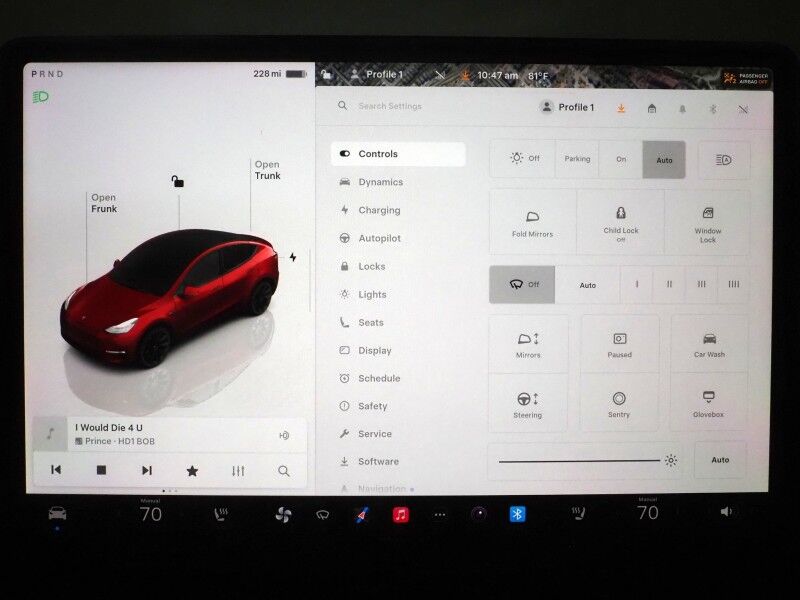 2023 Tesla Model Y Long Range AWD *AUTOPILOT, NAVIGATION, SAFETY ALERTS, ADAPTIVE CRUISE, SURROUND VIEW CAMERAS, PANORAMA GLASS ROOF, HEATED SEATS/STEERING WHEEL, 20 INCH INDUCTION WHEELS, WIRELESS CHARGING, 20 INCH INDUCTION WHEELS Round Rock TX
