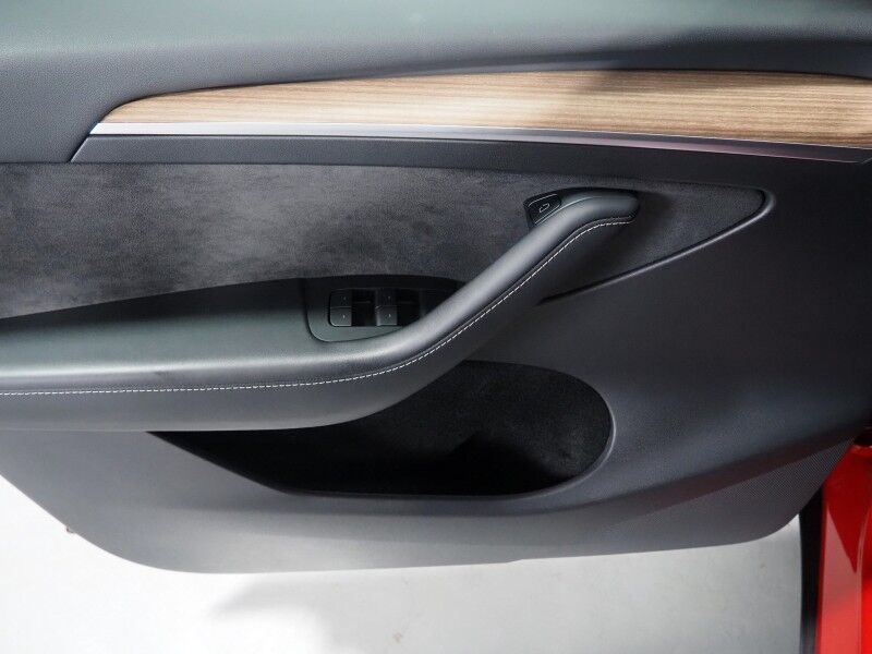 2023 Tesla Model Y Long Range AWD *AUTOPILOT, NAVIGATION, SAFETY ALERTS, ADAPTIVE CRUISE, SURROUND VIEW CAMERAS, PANORAMA GLASS ROOF, HEATED SEATS/STEERING WHEEL, 20 INCH INDUCTION WHEELS, WIRELESS CHARGING, 20 INCH INDUCTION WHEELS Round Rock TX