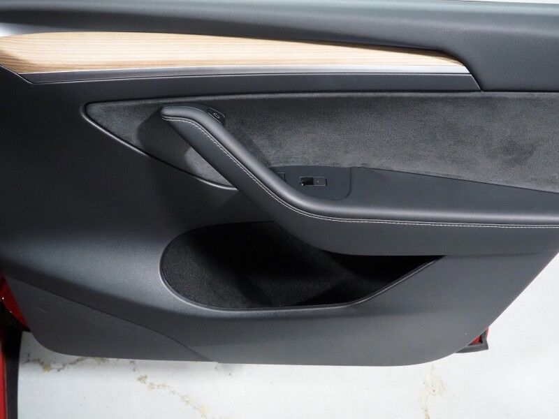 2023 Tesla Model Y Long Range AWD *AUTOPILOT, NAVIGATION, SAFETY ALERTS, ADAPTIVE CRUISE, SURROUND VIEW CAMERAS, PANORAMA GLASS ROOF, HEATED SEATS/STEERING WHEEL, 20 INCH INDUCTION WHEELS, WIRELESS CHARGING, 20 INCH INDUCTION WHEELS Round Rock TX