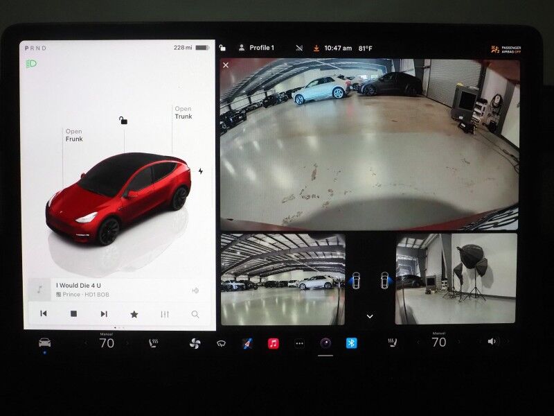 2023 Tesla Model Y Long Range AWD *AUTOPILOT, NAVIGATION, SAFETY ALERTS, ADAPTIVE CRUISE, SURROUND VIEW CAMERAS, PANORAMA GLASS ROOF, HEATED SEATS/STEERING WHEEL, 20 INCH INDUCTION WHEELS, WIRELESS CHARGING, 20 INCH INDUCTION WHEELS Round Rock TX