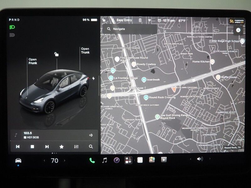 2023 Tesla Model Y Long Range AWD *AUTOPILOT, NAVIGATION, SAFETY ALERTS, ADAPTIVE CRUISE, SURROUND VIEW CAMERAS, PANORAMA GLASS ROOF, HEATED SEATS/STEERING WHEEL, 20 INCH INDUCTION WHEELS, WIRELESS CHARGING Round Rock TX