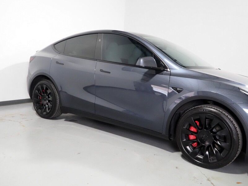 2023 Tesla Model Y Long Range AWD *AUTOPILOT, NAVIGATION, SAFETY ALERTS, ADAPTIVE CRUISE, SURROUND VIEW CAMERAS, PANORAMA GLASS ROOF, HEATED SEATS/STEERING WHEEL, 20 INCH INDUCTION WHEELS, WIRELESS CHARGING Round Rock TX