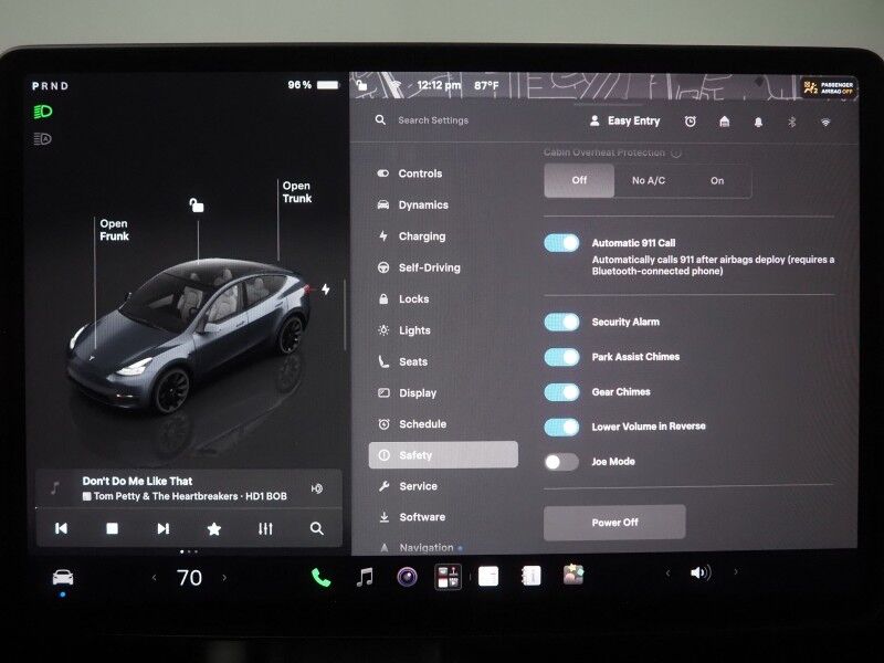 2023 Tesla Model Y Long Range AWD *AUTOPILOT, NAVIGATION, SAFETY ALERTS, ADAPTIVE CRUISE, SURROUND VIEW CAMERAS, PANORAMA GLASS ROOF, HEATED SEATS/STEERING WHEEL, 20 INCH INDUCTION WHEELS, WIRELESS CHARGING Round Rock TX