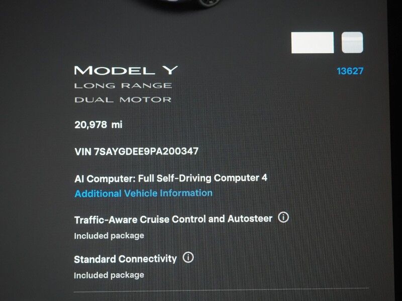 2023 Tesla Model Y Long Range AWD *AUTOPILOT, NAVIGATION, SAFETY ALERTS, ADAPTIVE CRUISE, SURROUND VIEW CAMERAS, PANORAMA GLASS ROOF, HEATED SEATS/STEERING WHEEL, 20 INCH INDUCTION WHEELS, WIRELESS CHARGING Round Rock TX