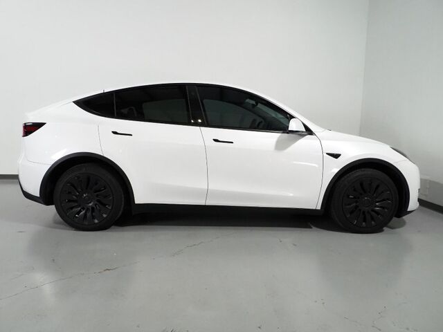 2023 Tesla Model Y Long Range AWD *AUTOPILOT, NAVIGATION, SAFETY ALERTS, ADAPTIVE CRUISE, SURROUND VIEW CAMERAS, PANORAMA GLASS ROOF, HEATED SEATS/STEERING WHEEL, BLUETOOTH, WIRELESS CHARGING Round Rock TX