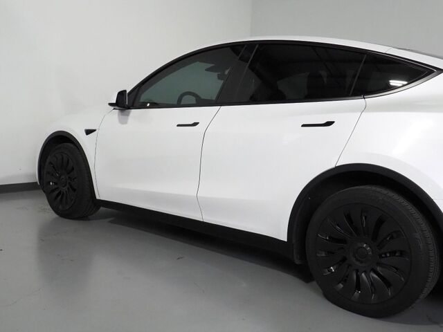 2023 Tesla Model Y Long Range AWD *AUTOPILOT, NAVIGATION, SAFETY ALERTS, ADAPTIVE CRUISE, SURROUND VIEW CAMERAS, PANORAMA GLASS ROOF, HEATED SEATS/STEERING WHEEL, BLUETOOTH, WIRELESS CHARGING Round Rock TX