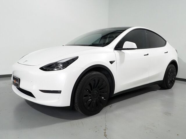 2023 Tesla Model Y Long Range AWD *AUTOPILOT, NAVIGATION, SAFETY ALERTS, ADAPTIVE CRUISE, SURROUND VIEW CAMERAS, PANORAMA GLASS ROOF, HEATED SEATS/STEERING WHEEL, BLUETOOTH, WIRELESS CHARGING Round Rock TX