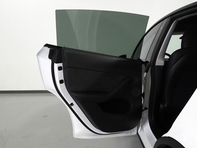 2023 Tesla Model Y Long Range AWD *AUTOPILOT, NAVIGATION, SAFETY ALERTS, ADAPTIVE CRUISE, SURROUND VIEW CAMERAS, PANORAMA GLASS ROOF, HEATED SEATS/STEERING WHEEL, BLUETOOTH, WIRELESS CHARGING Round Rock TX