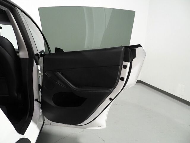 2023 Tesla Model Y Long Range AWD *AUTOPILOT, NAVIGATION, SAFETY ALERTS, ADAPTIVE CRUISE, SURROUND VIEW CAMERAS, PANORAMA GLASS ROOF, HEATED SEATS/STEERING WHEEL, BLUETOOTH, WIRELESS CHARGING Round Rock TX