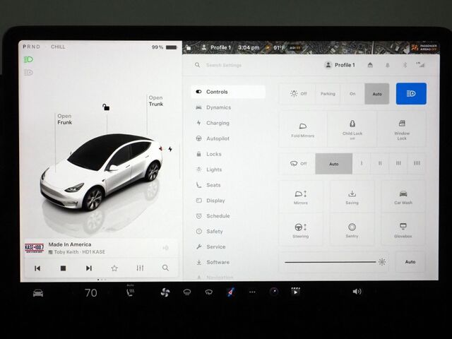 2023 Tesla Model Y Long Range AWD *AUTOPILOT, NAVIGATION, SAFETY ALERTS, ADAPTIVE CRUISE, SURROUND VIEW CAMERAS, PANORAMA GLASS ROOF, HEATED SEATS/STEERING WHEEL, BLUETOOTH, WIRELESS CHARGING Round Rock TX